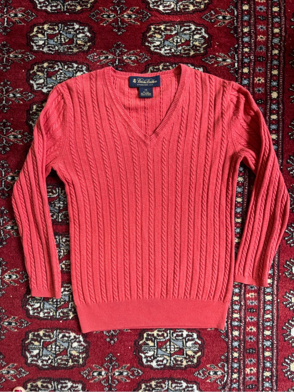 Brooks Brothers Silk Cashmere Coral Pink V-neck Sweater size XS Soft Cozy